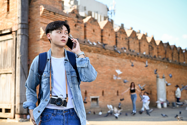 Travelling With A Hairpiece: 4 Things You Should Know